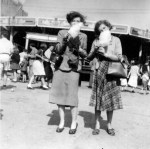 Lois & Enid Stephens Porthcawl 1955&nbsp;screen
